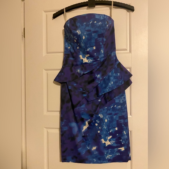 Karen Millen Blue Multi Peplum Dress size 6 - Picture 2 of 7